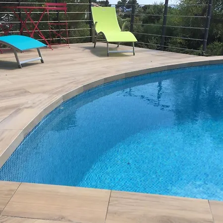4-bedroom With Private Pool And Sea View * Saint-Raphael (Var)