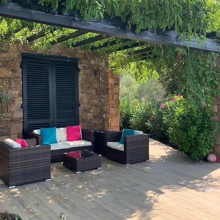 4-bedroom With Private Pool And Sea View Saint-Raphael (Var)